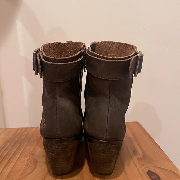Harley-Davidson Women's Calkins
Fashion Boot SMOKE FUMEE SIZE-9 - Picture 6 of 12